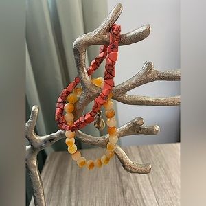 🌻Bracelet set, multi colored orange with seashell bead